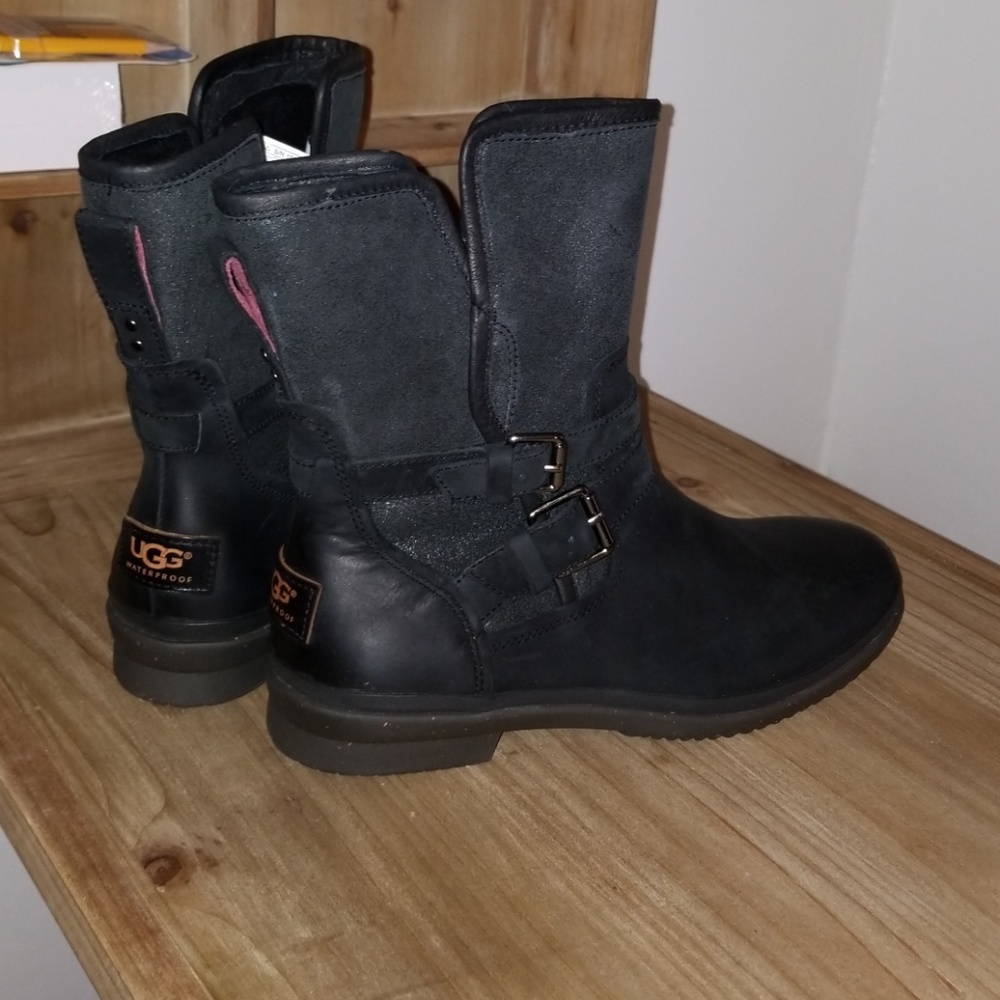 Black ugg booties "W SIMMENS"